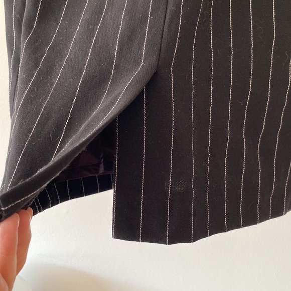 Skirt - Picture 3 of 3